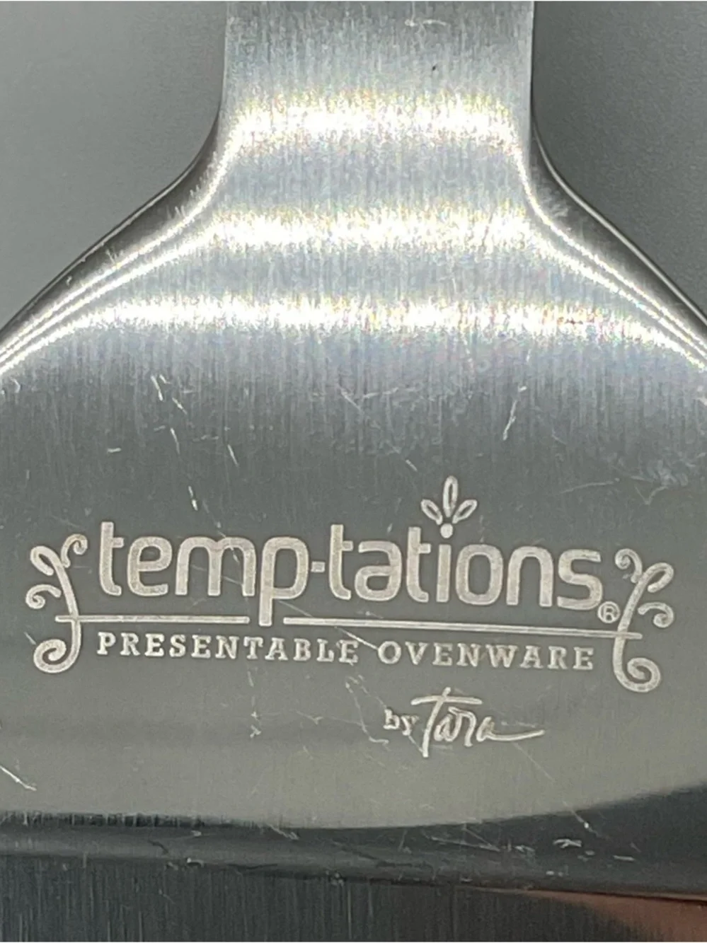 TEMPTATIONS by Tara Cherry Ceramic Pie/Pastry Server